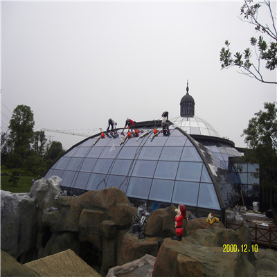 外贴世贸售楼处四