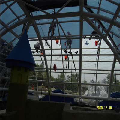 外贴世贸售楼处五