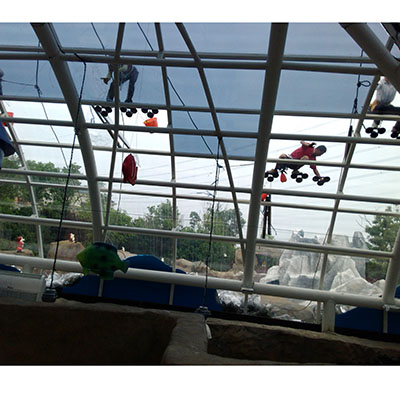 外贴世贸售楼处三