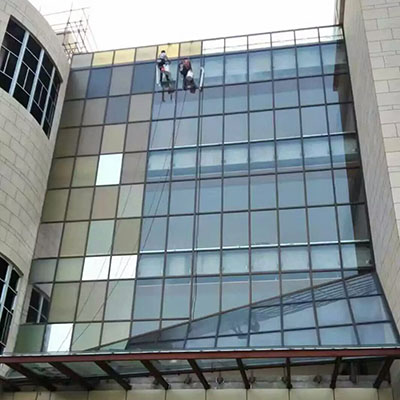 外贴膜施工中一